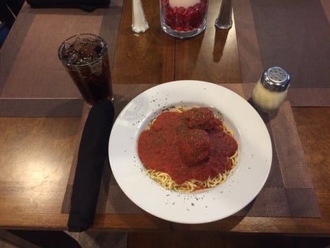 Kids Spaghetti w/ Meatball